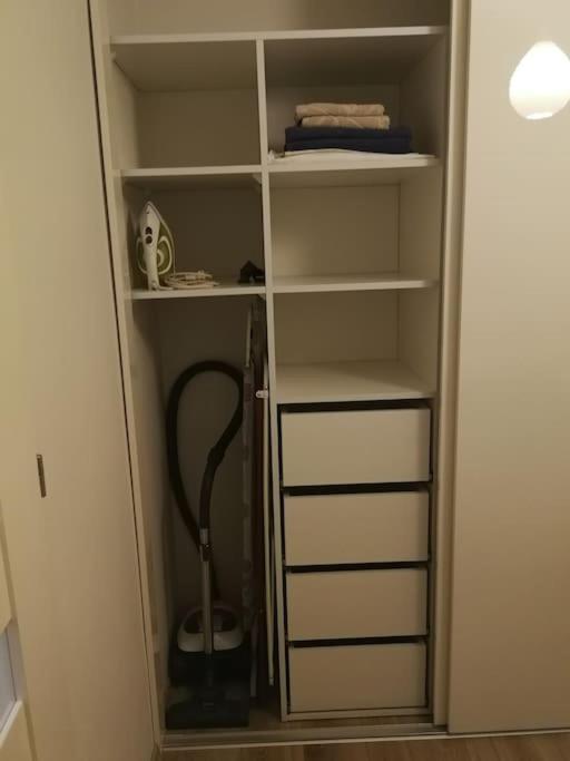 شقة Uroczy, Jasny Apartament Oraz Bezplatny Parking! كراكوفيا المظهر الخارجي الصورة